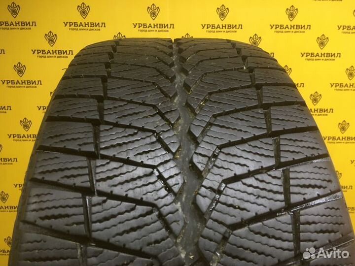 Vredestein Nord-Trac 2 225/40 R18 92T