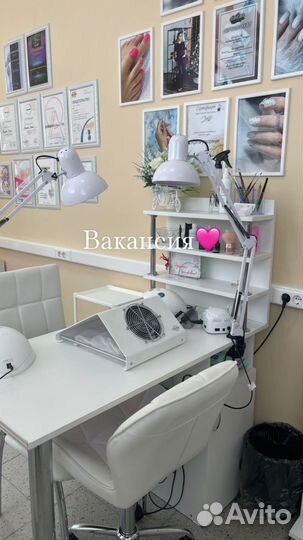 Место мастера маникюра в аренду