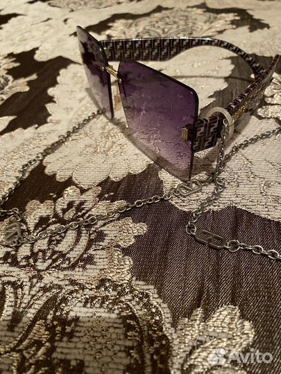 Солнцезащитные очки женские брендовые фенди