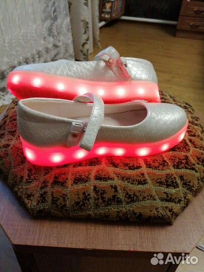 Туфли светящиеся