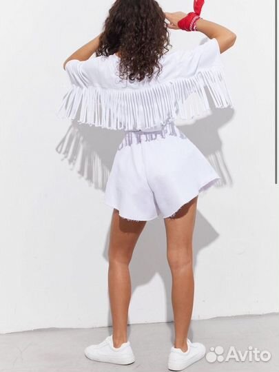 Шорты белые
