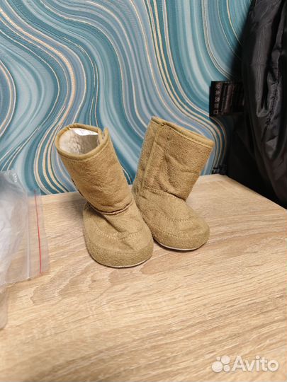 Сапожки для малыша 18 размер