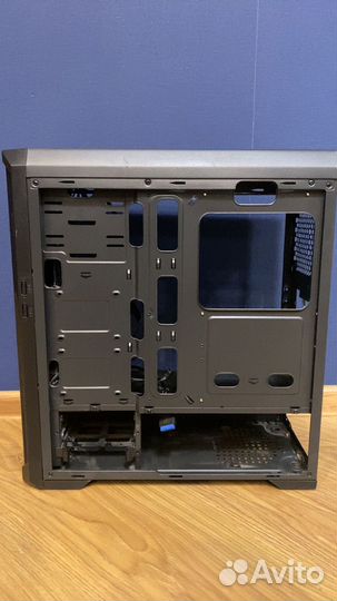 Корпус Cougar MX-330F (2 кулера в комплекте)