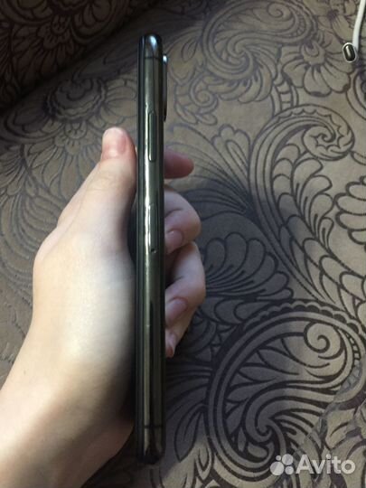 iPhone X, 64 ГБ