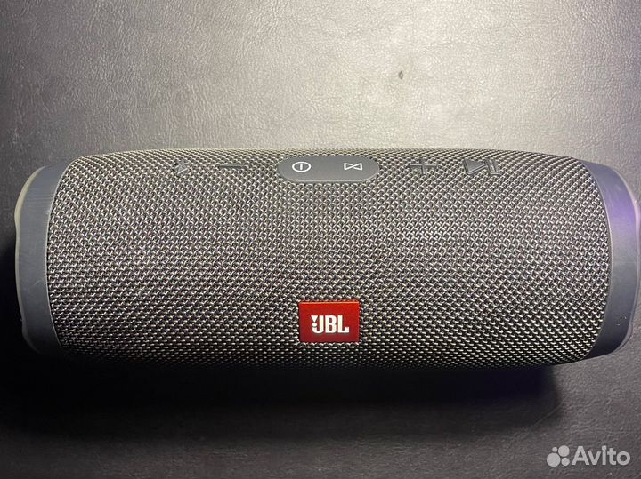 Колонка jbl charge 3