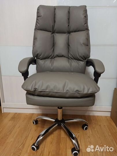 Компьютерное кресло новое
