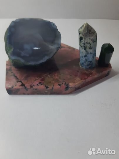 Сувенир из камня (родонит, нефрит, чароит агат)