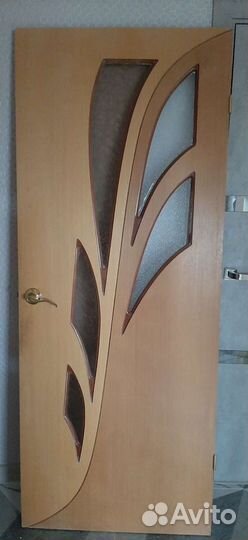 Дверь входная деревянная бу