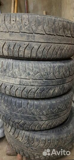 Bridgestone Blizzak Ice 225/55 R17 101