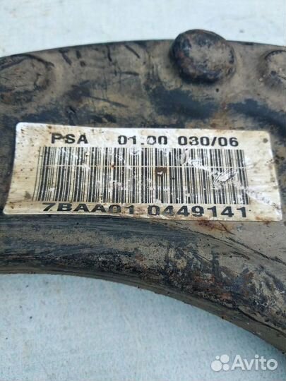 Рычаг передний левый 7baa010449141