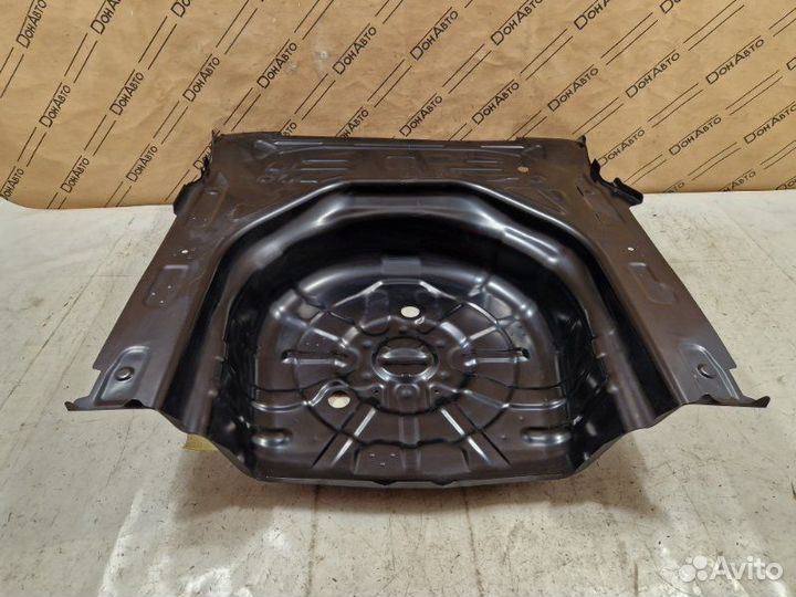 Пол багажника Toyota Corolla E150