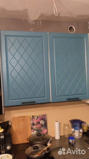 Продаю угловой кухонный гарнитур без столешницы