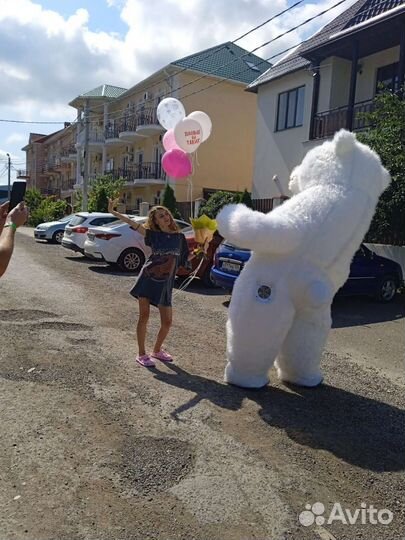 Белый мишка/ ростовая кукла/ танцующий мишка