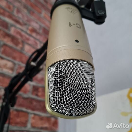 Микрофон behringer c1 (не USB)