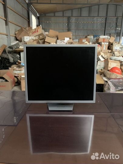 Монитор samsung syncmaster 172x