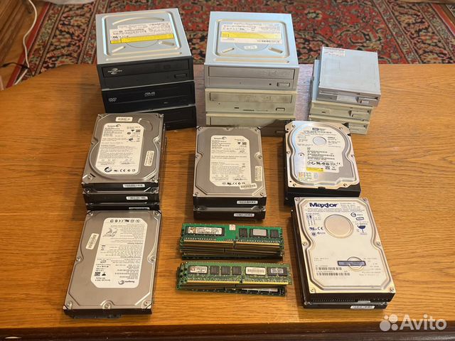 Жесткий диск Оперативная память DVDrom