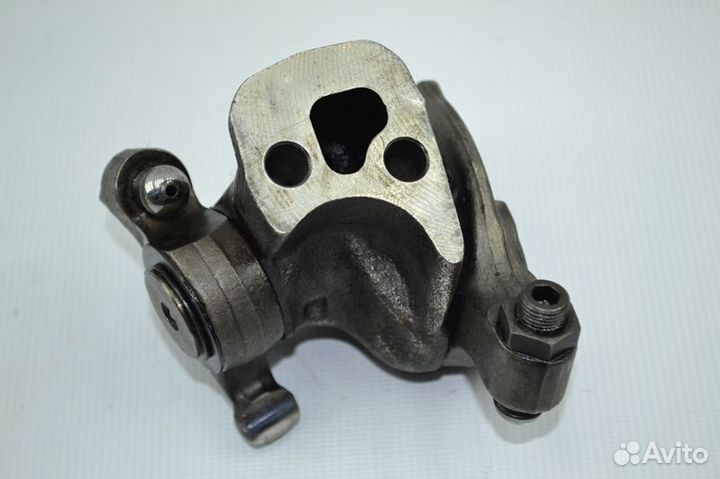 Комплект коромысел с валом mercedes-benz Actros MP