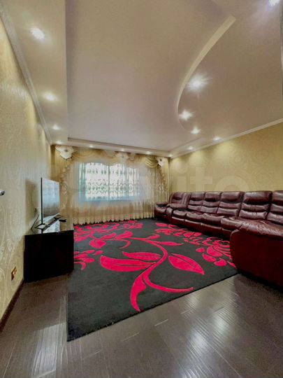 2-к. квартира, 64 м², 4/24 эт.