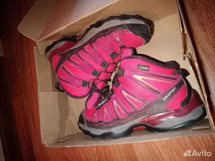 Кроссовки детские Salomon goretex, 32размер