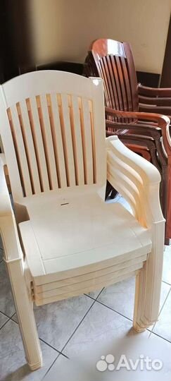 Стулья и столы