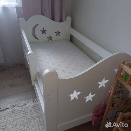 Кровать детская