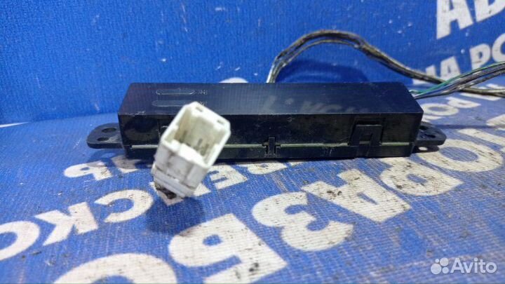 Часы Nissan Maxima A33 седан VQ30DE 2001