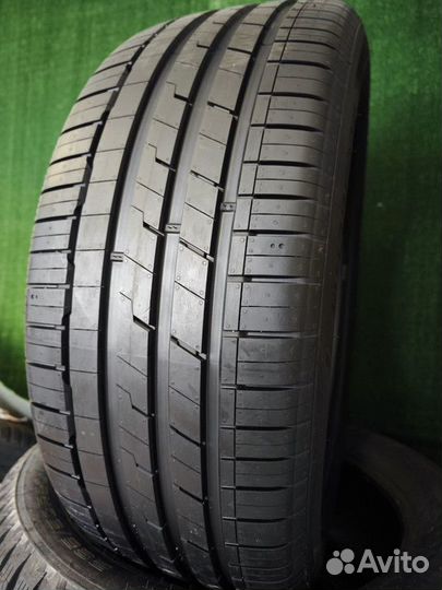 Hankook Ventus S1 Evo 3 K127B 245/45 R19 98Y