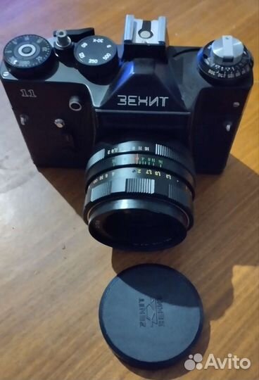 Плёночный фотоаппарат зенит 11