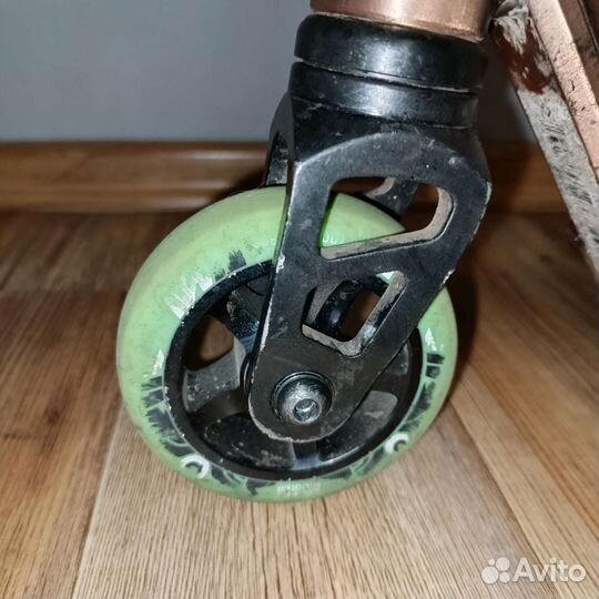 Трюковой самокат oxelo mf 1.8