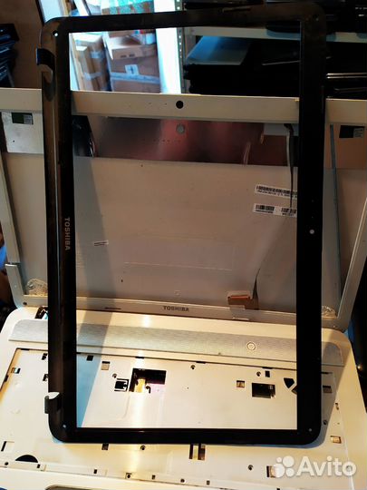Toshiba L870-D5S В разбор