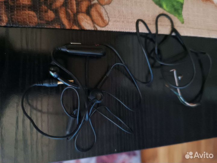 Гарнитура. оригинальные sony ericsson hpm-70