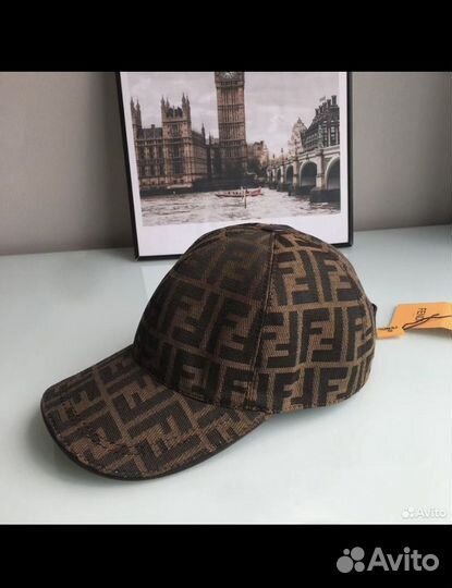 Кепка Fendi