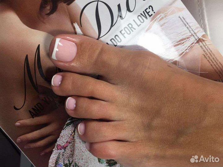 Модель на экспресс педикюр