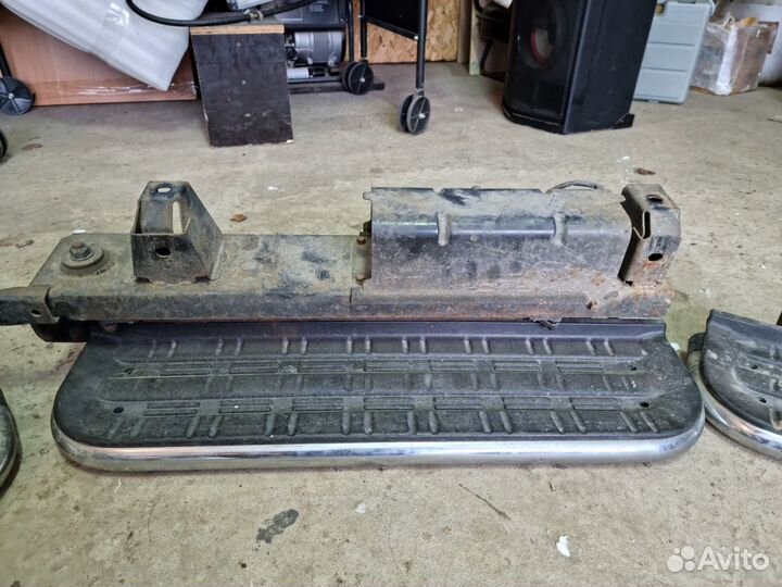 Подножки для MMC delica