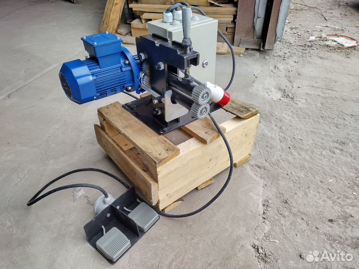 Зиг-машина электро до 1 мм с роликами, новая