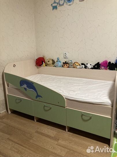 Детская кровать Дельфин с матрасом
