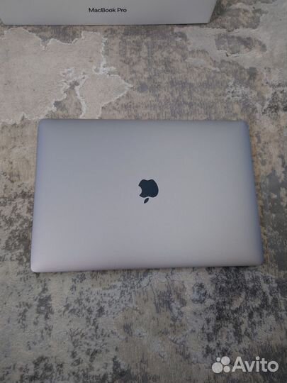 Apple MacBook Pro 15 2017