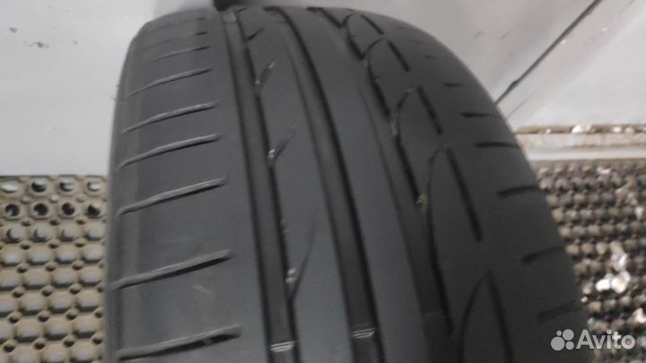Bridgestone Potenza S001 225/40 R19 89Y