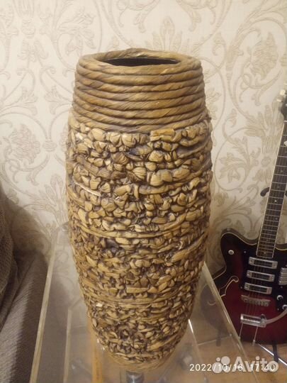 Напольные вазы