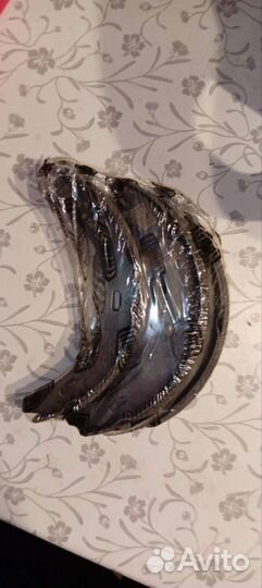 Колодки ручника Мерседес 124