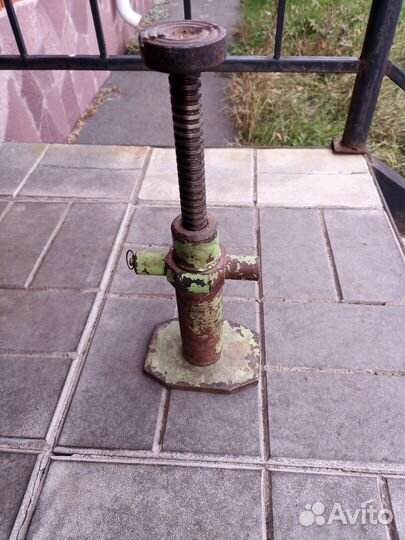 Домкрат СССР