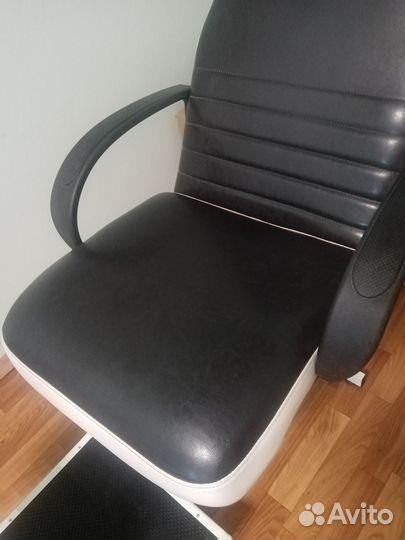 Кресло для педикюра бу