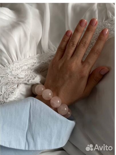 Браслет из розового кварца