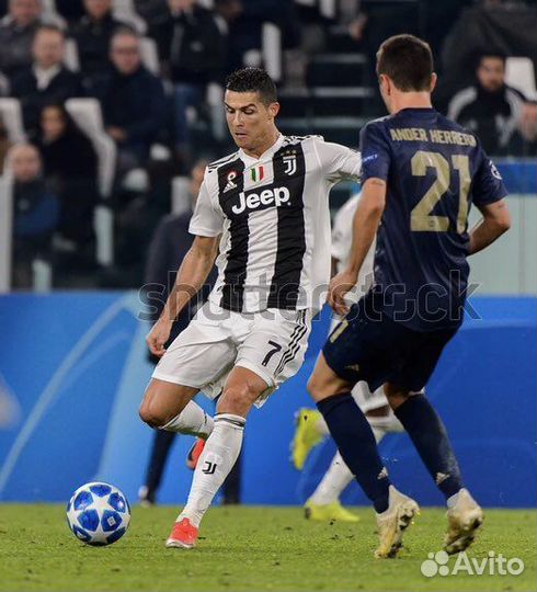 Футбольный мяч Лига Чемпионов 2019