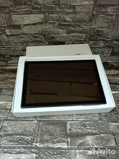Планшет новый