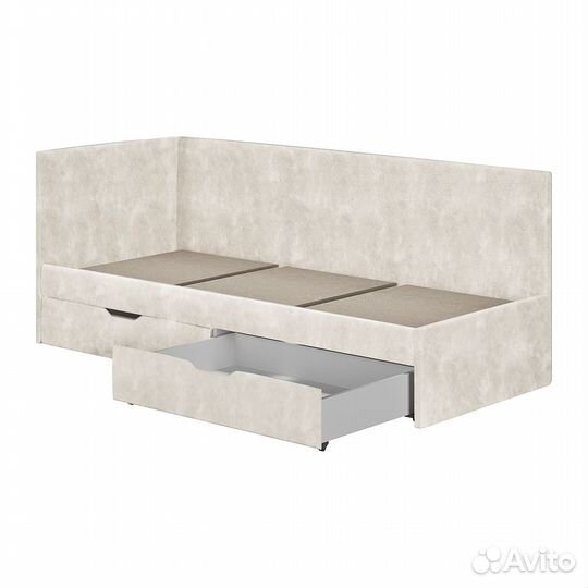 Мягкая односпальная кровать