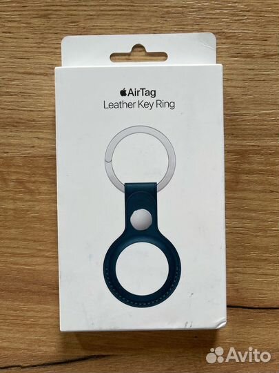 Кожаный брелок Apple для AirTag Leather Key Ring