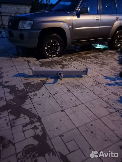 Фаркоп на nissan patrol