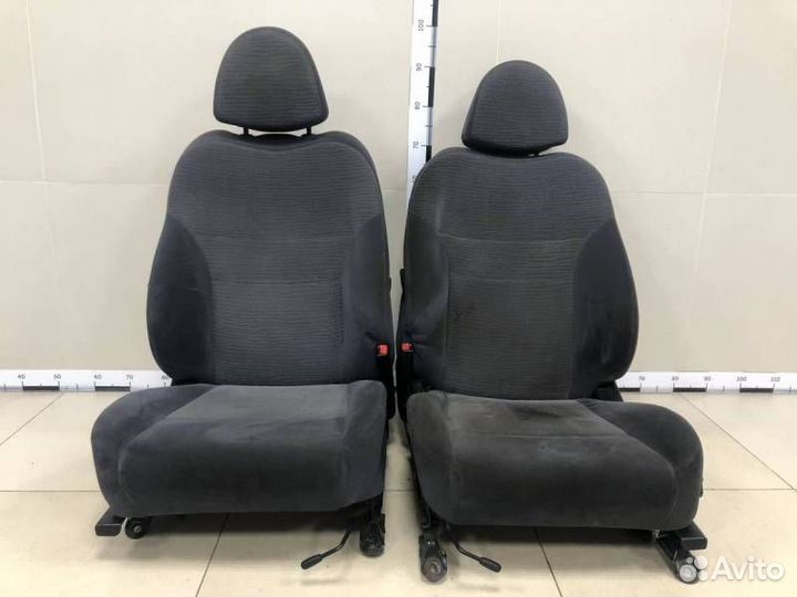 Сиденье комплект Nissan Primera P12 2002-2007