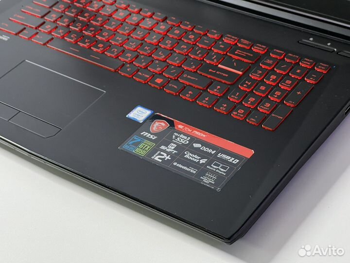 Игровой MSI 17.3”IPS Core i7 GTX1050 16g озу